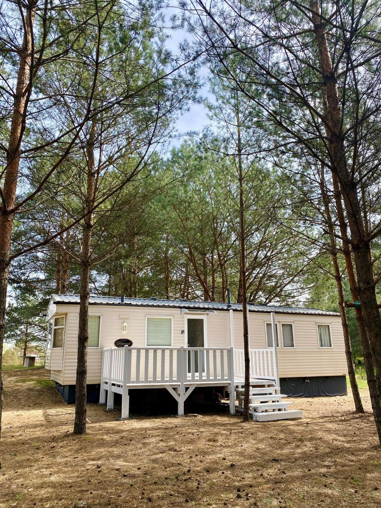 Holenderki Na Zielonych Wzgorzach, Holiday home *